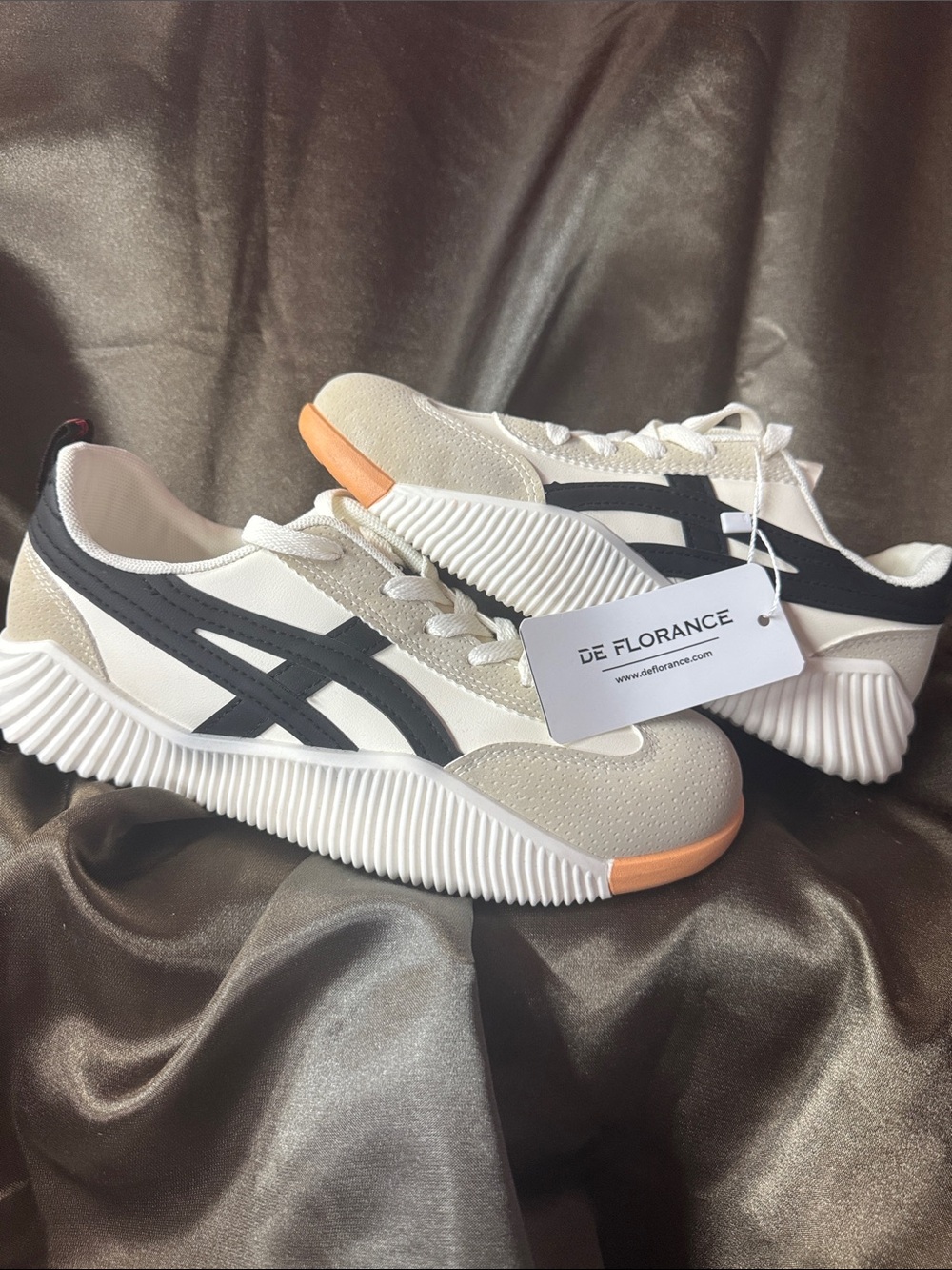 De Florance Women's White and Black Fashion Sneakers